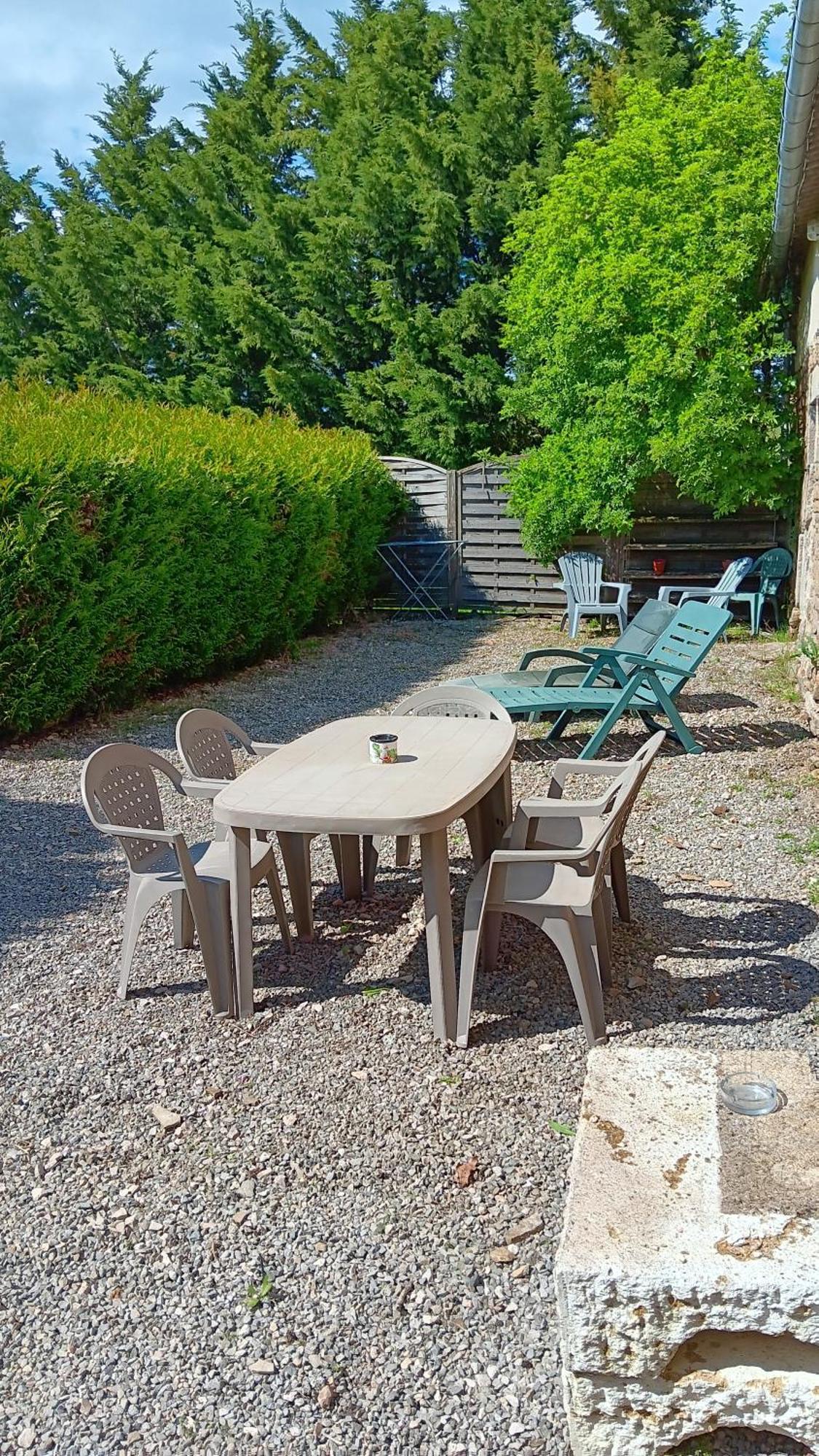 Le Gite Voute Confort Et Repos Saint-Beauzely 外观 照片